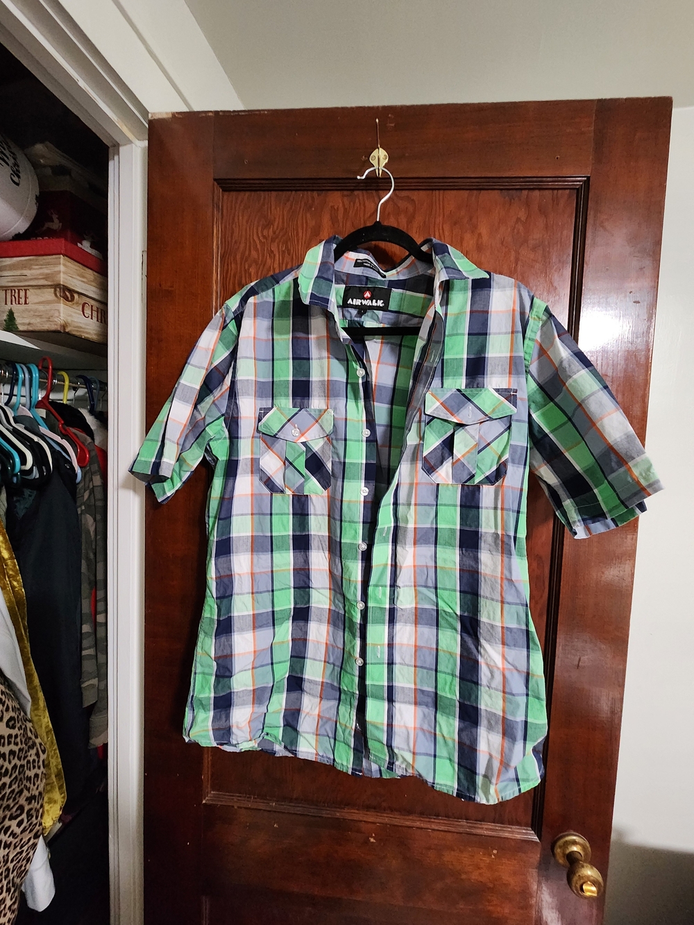 Airwalk Men's Large Plaid Short Sleeve Button Up Shirt Green Gray EUC Skater Y2K